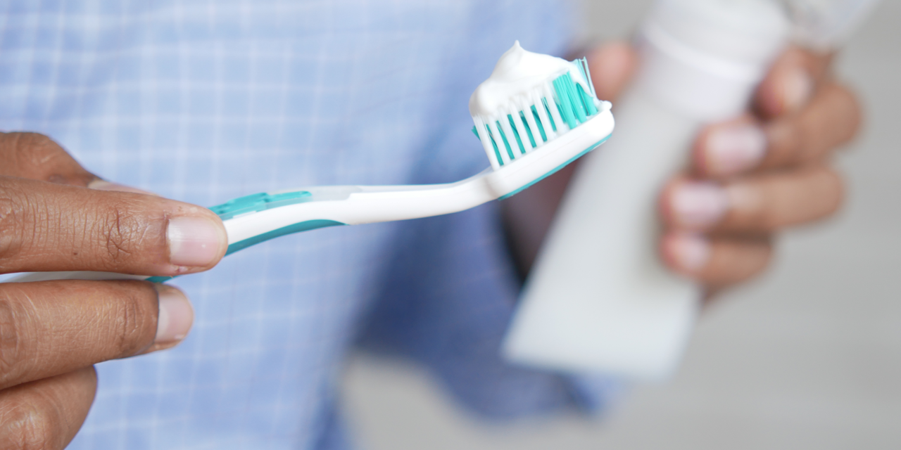 The Correct Way to Brush Your Teeth